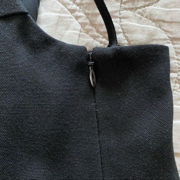 Club Monaco | Cropped Tassel Camisole — Black | XS - Picture 6 of 11